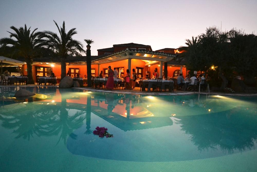 Felix Hotels - Galanias Hotel & Retreat Bari Sardo Exterior photo
