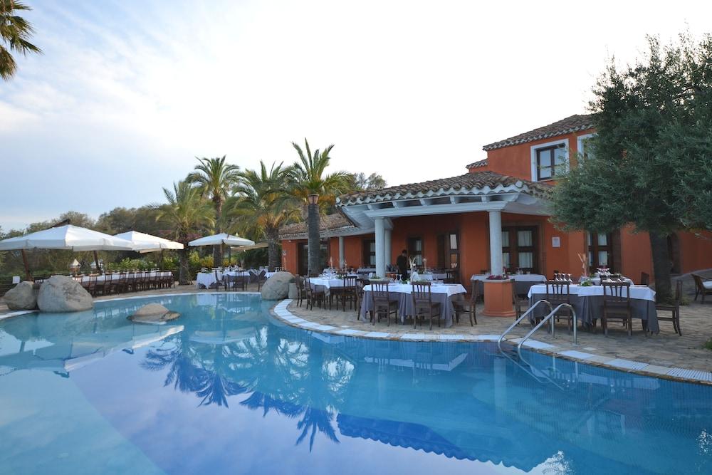 Felix Hotels - Galanias Hotel & Retreat Bari Sardo Exterior photo